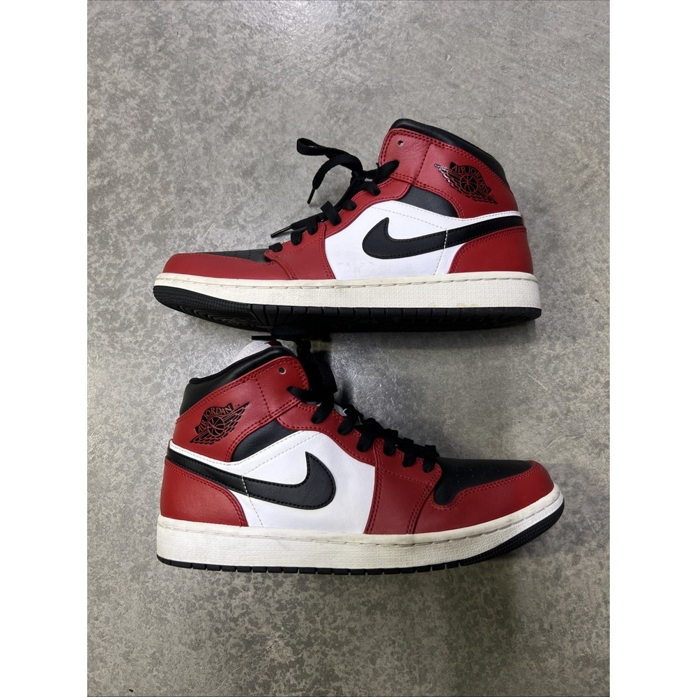 Jordan Air Jordan 1 Mid Chicago Black Toe Red/Black/White Lace-Up 2020 Size 9